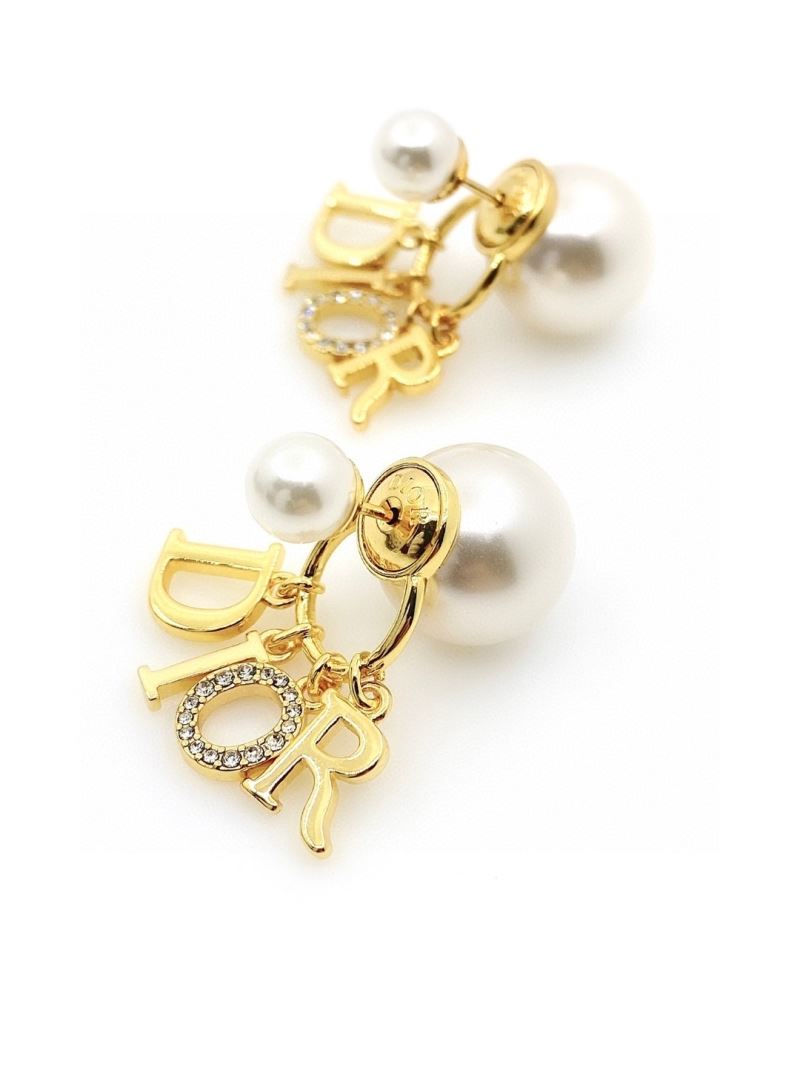 chr1st1an D10r earrings